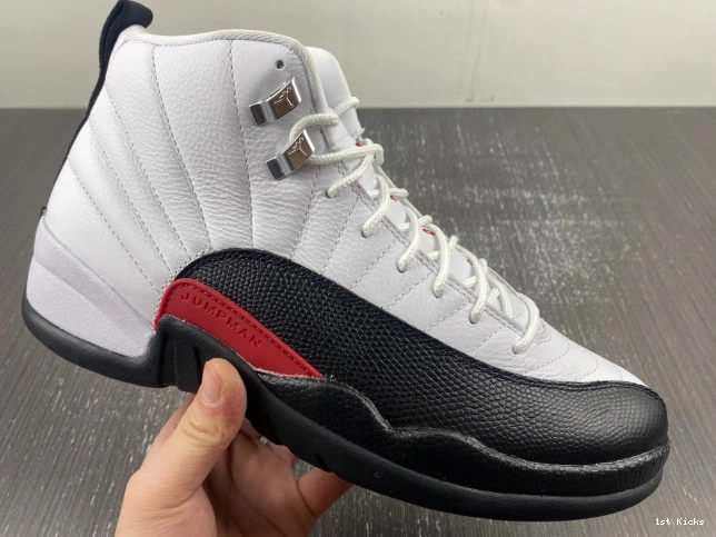 1st Kicks Shoes Taxi CT8013-162 Jordan Red 12 Air 0818
